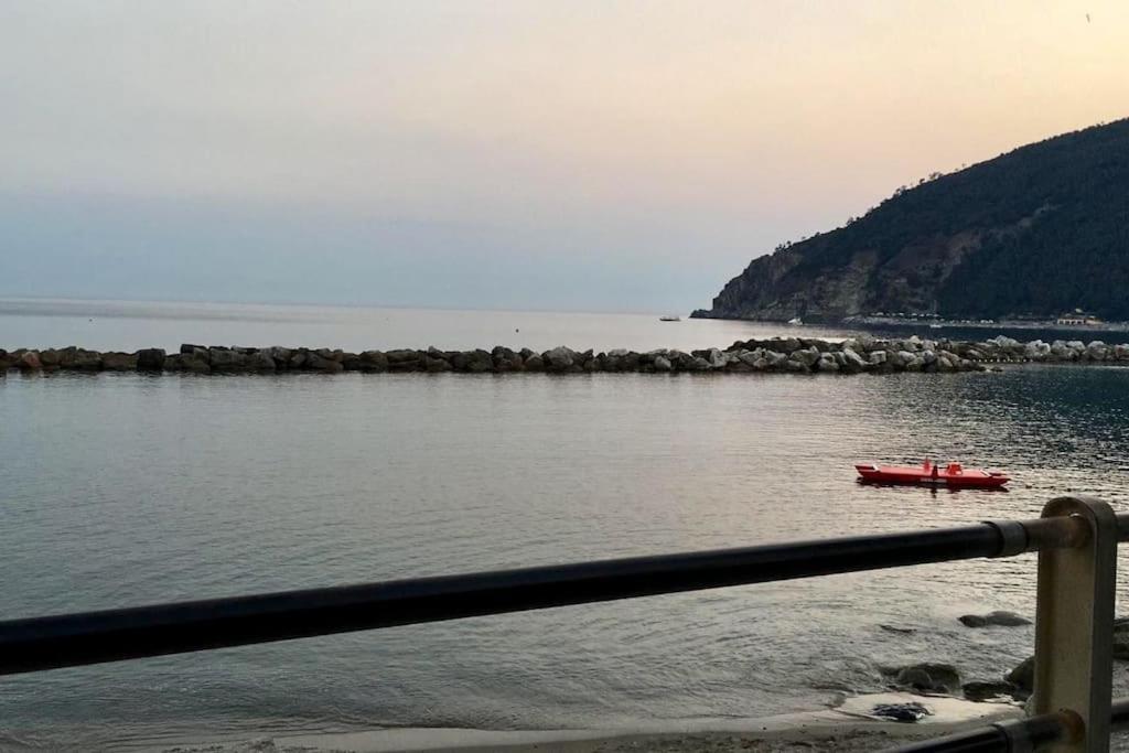 La Casa Novella, A 450 Metri Dal Mare Daire Moneglia Dış mekan fotoğraf